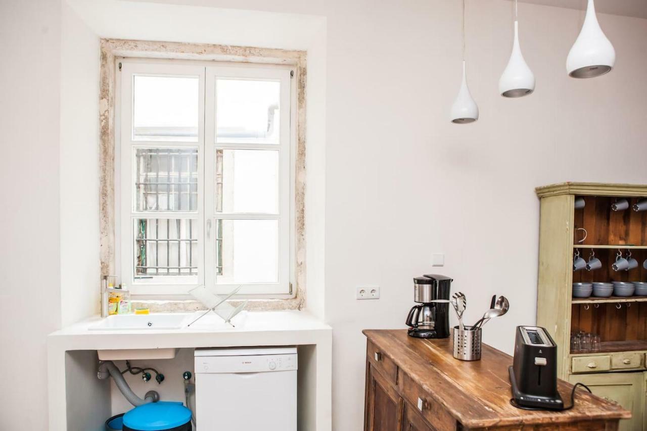 Alfama Chic 3 Apartment *